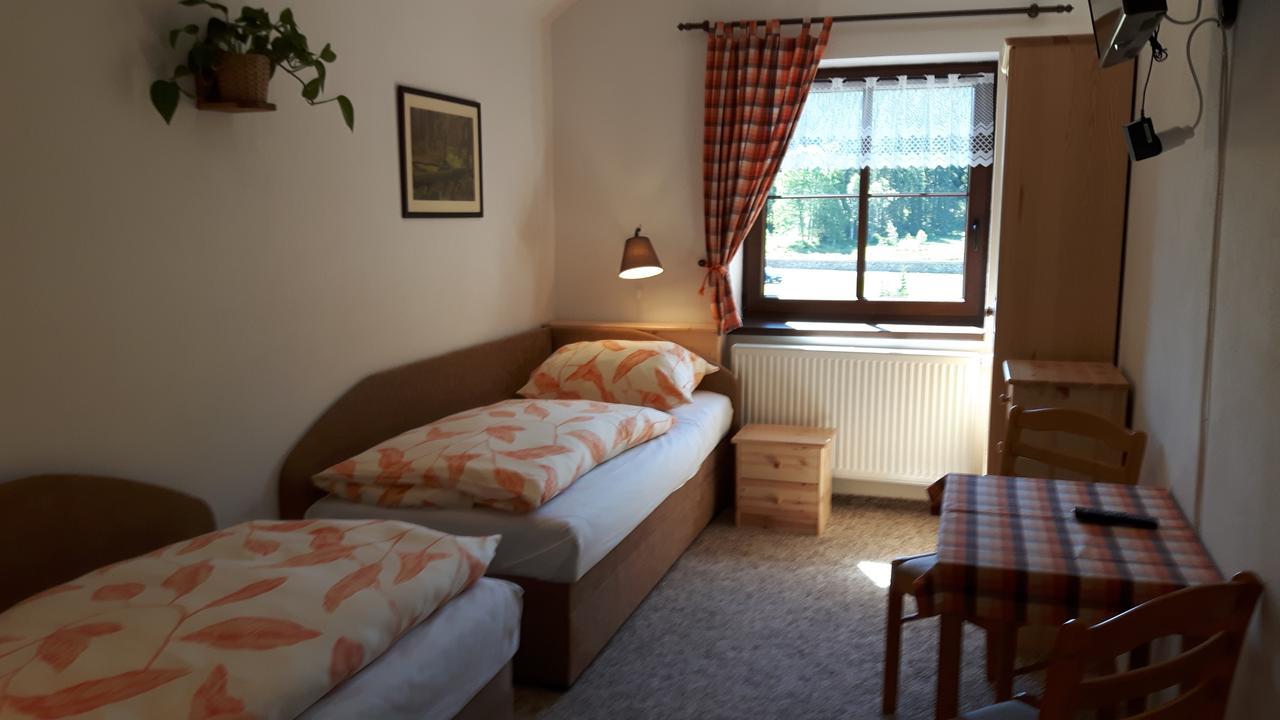 Chata U Tri Sluk Modrava Exterior foto
